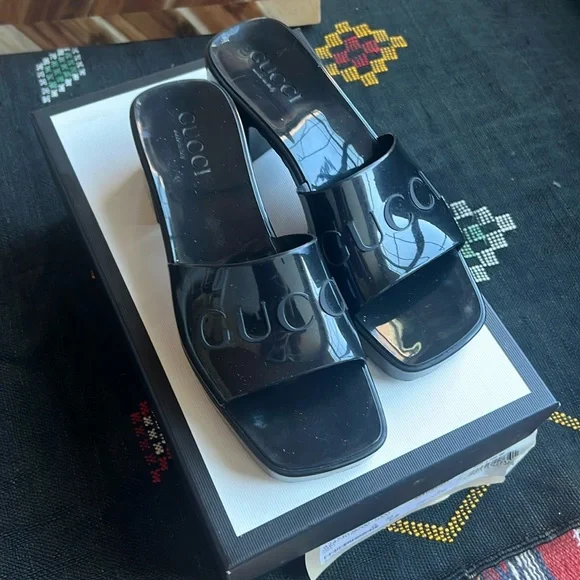 Black Gucci Rubber Mules Size 36 - Picture 1 of 8